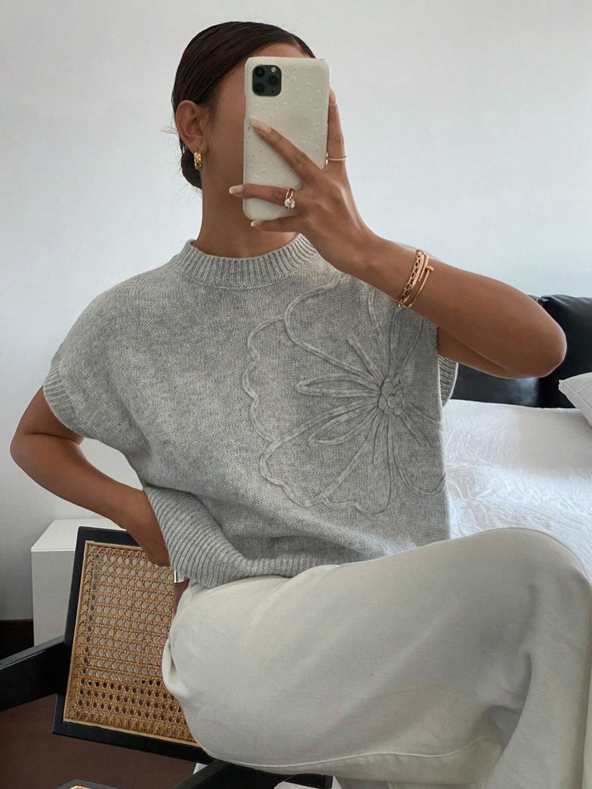 Floral Appliqué Cap-sleeve Sweater