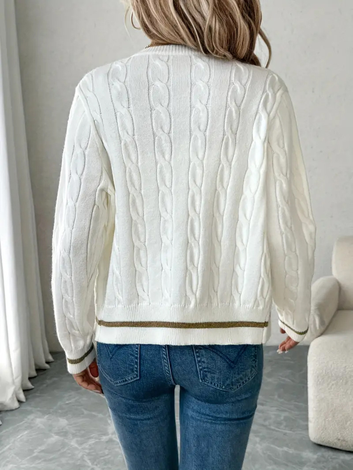 Women's Crew Neck Cable Cardigan