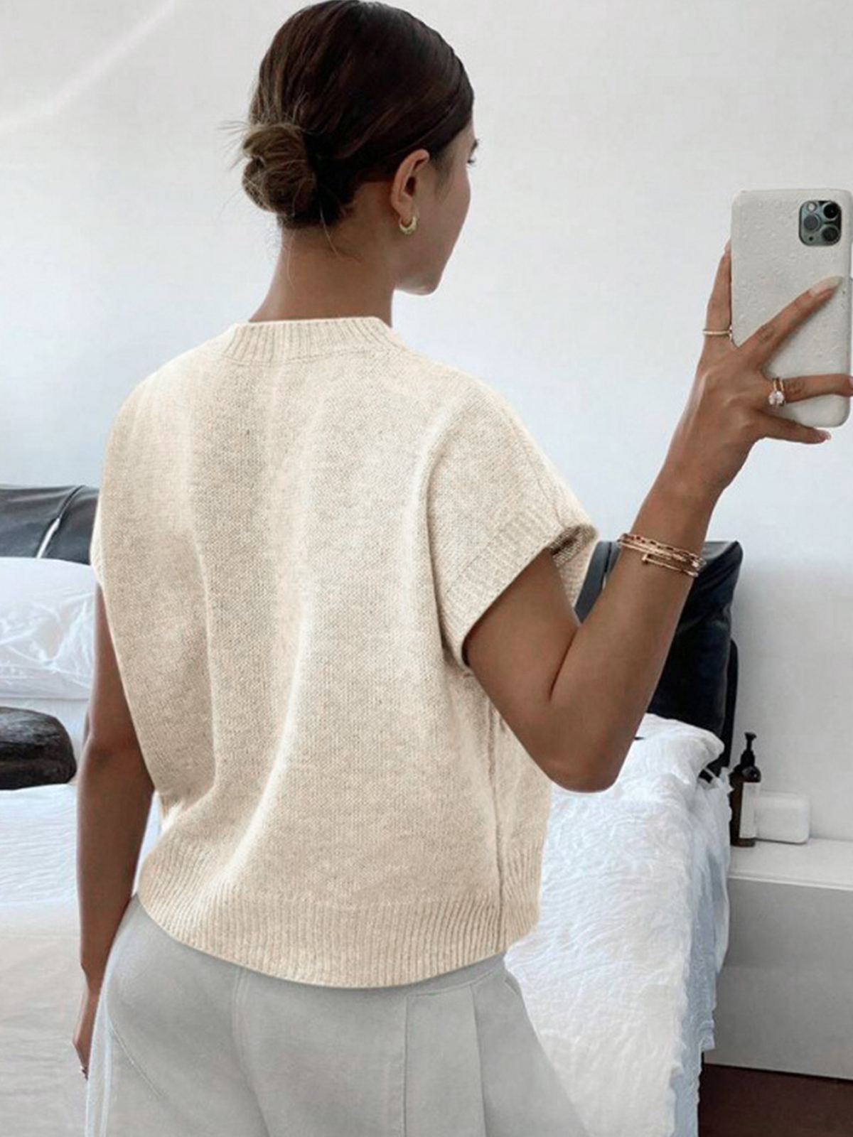 Floral Appliqué Cap-sleeve Sweater