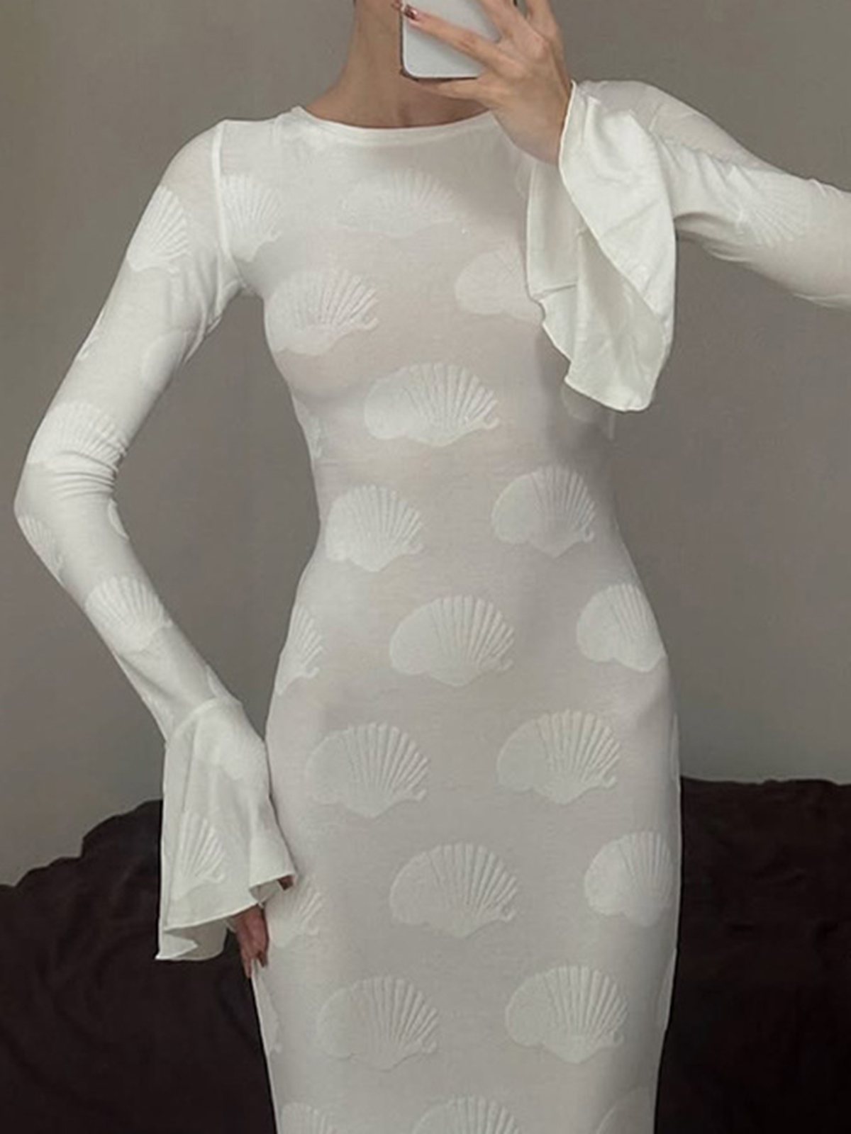 Women's Backless Shell Print Maxi Dress