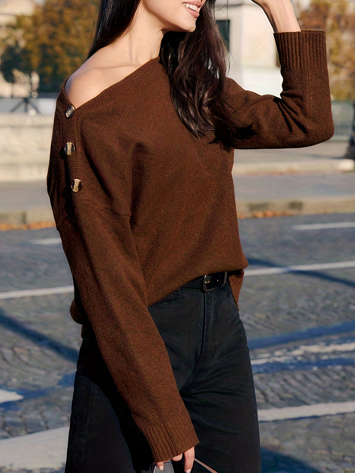 Loose Off-shoulder Long Sleeved Sweater