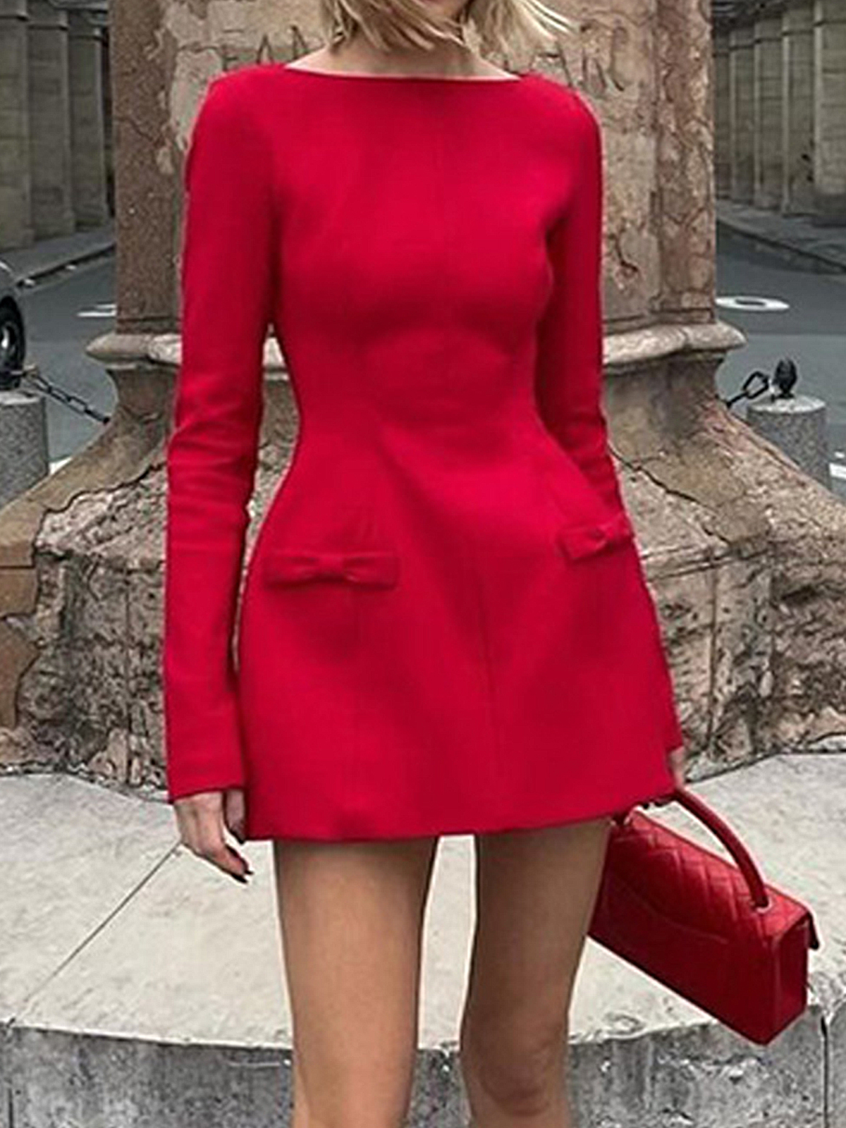 Round-Neck Long-Sleeved Bow Dress
