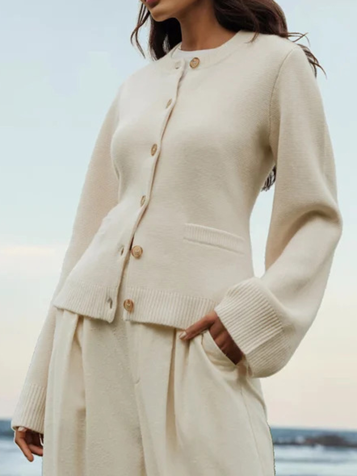 Women's Round Neck Cardigan