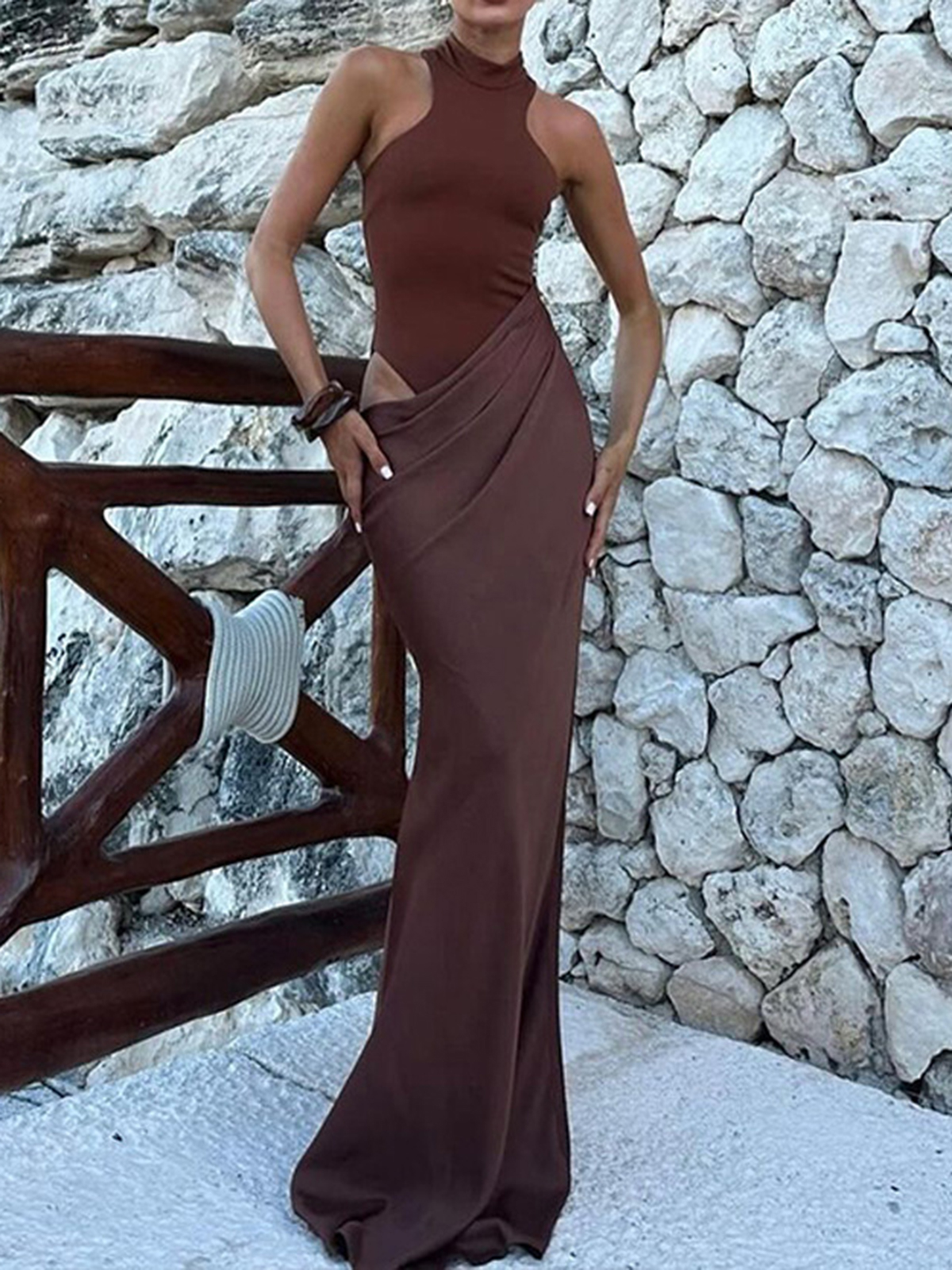 Women's Round-neck Sleeveless Hollow Dress