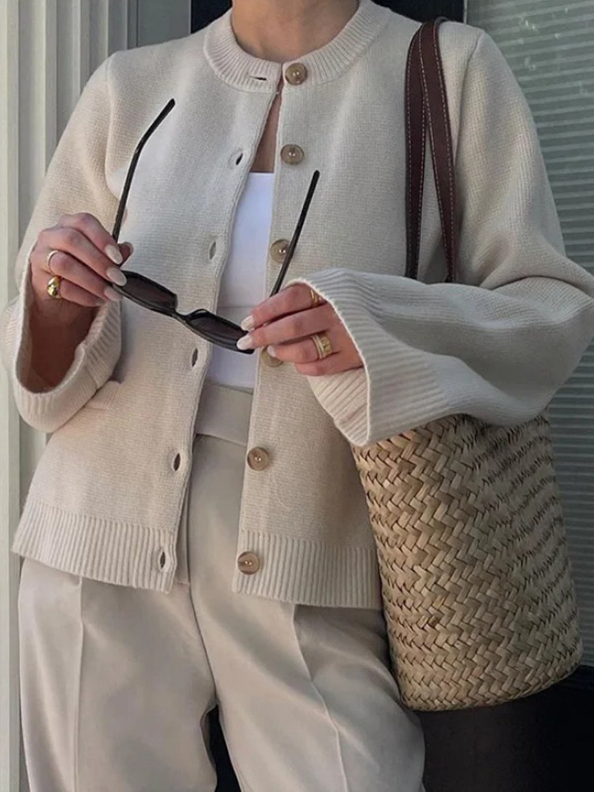 Women's Round Neck Cardigan