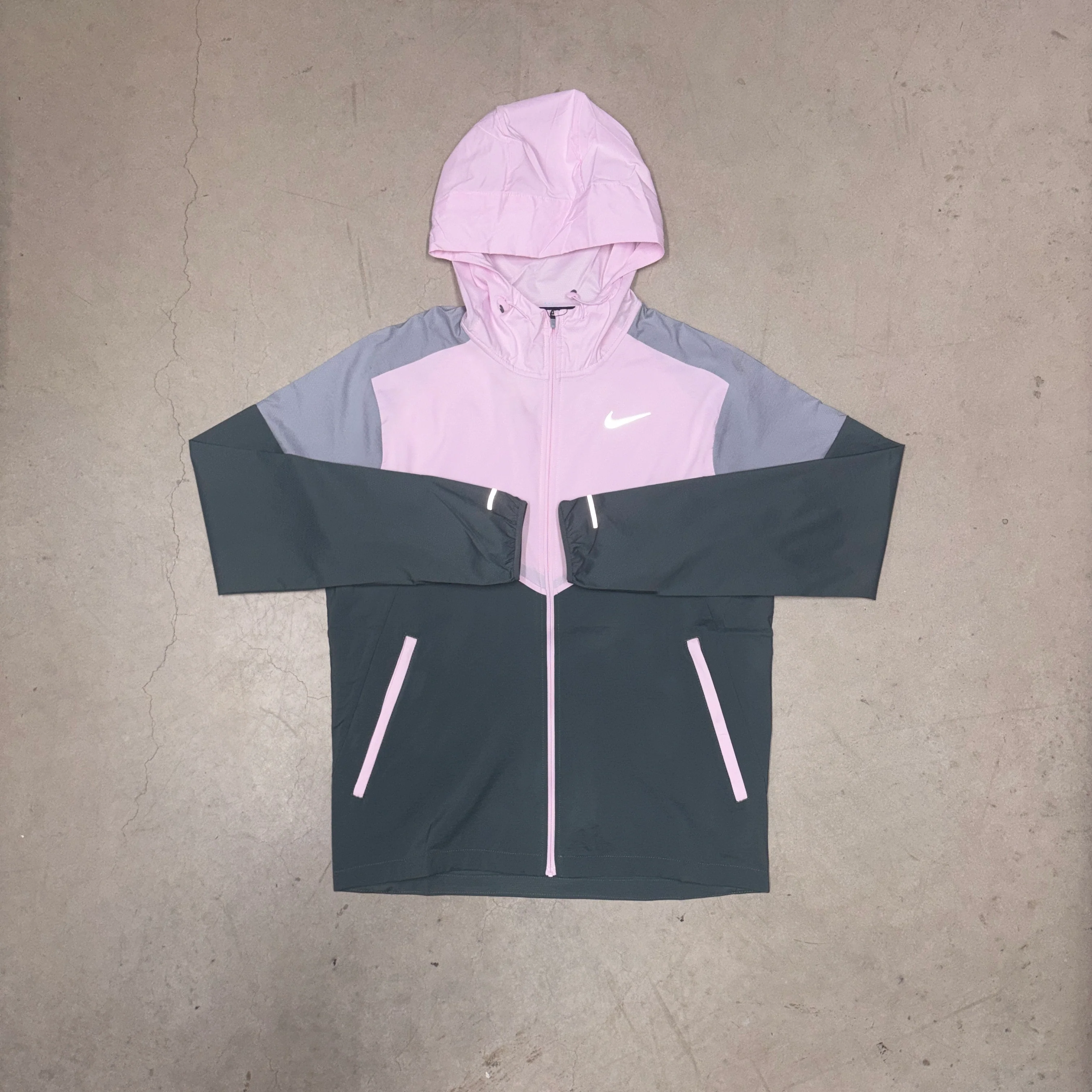 Nike Pink Foam Uv Jacket Windrunner