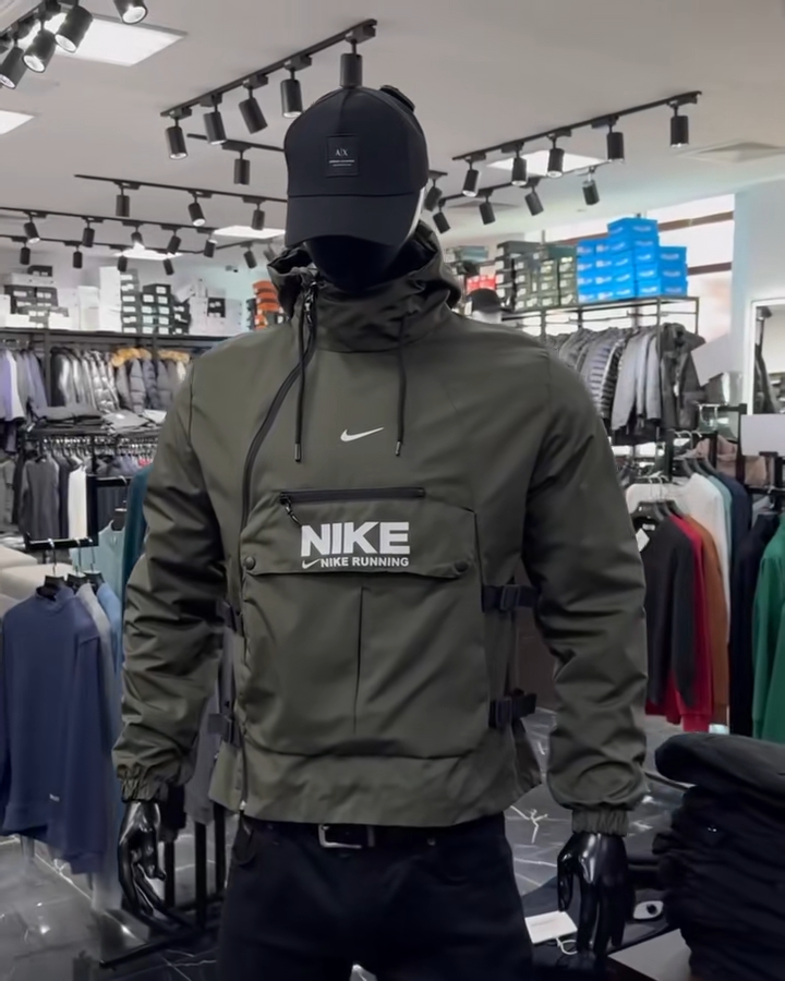 Water repellent windbreaker
