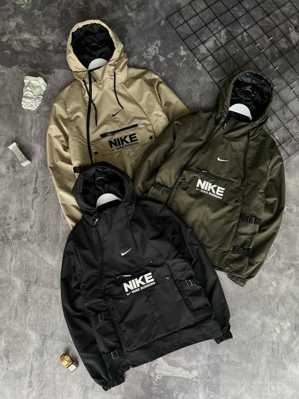 Water repellent windbreaker