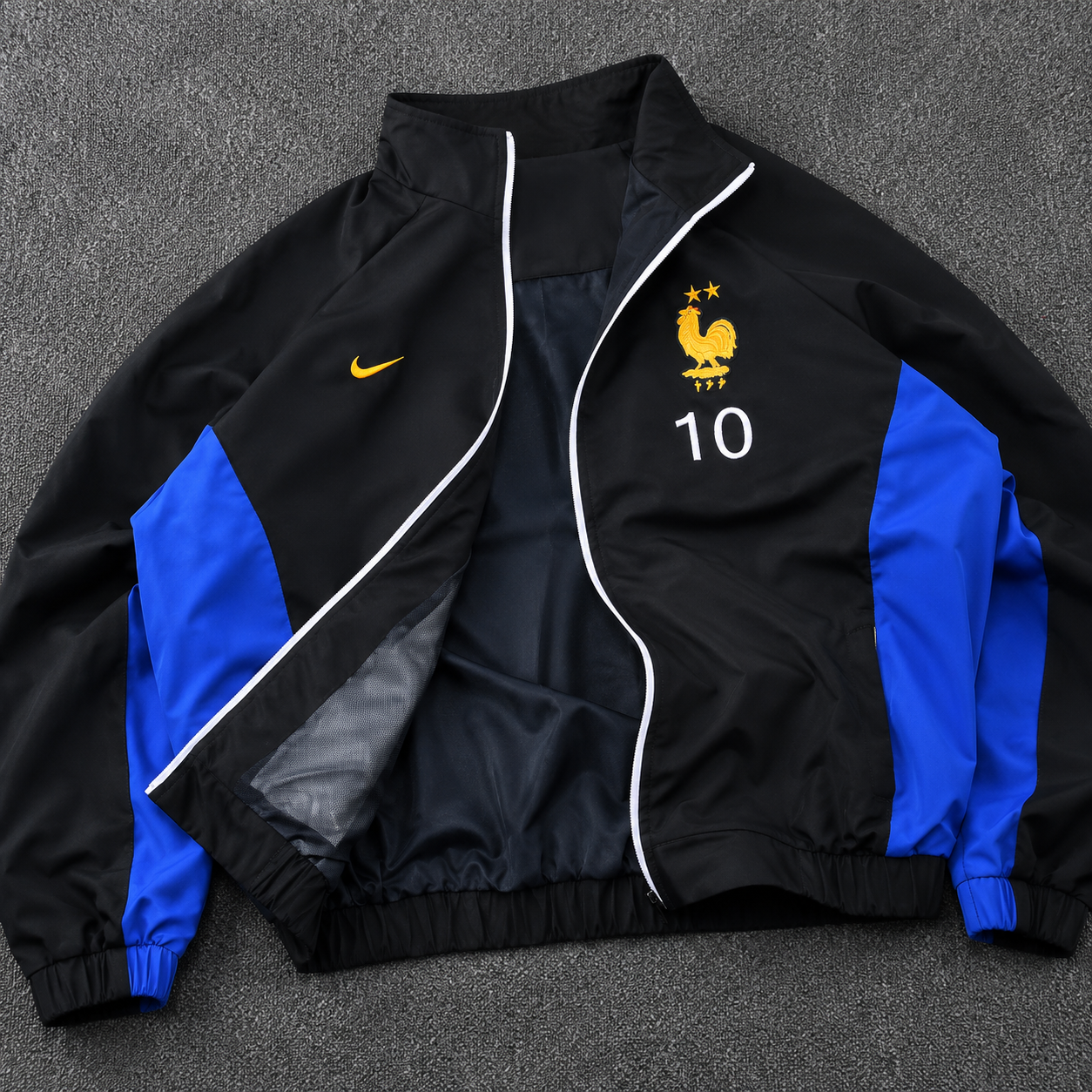 FRANCE WINDBREAKER