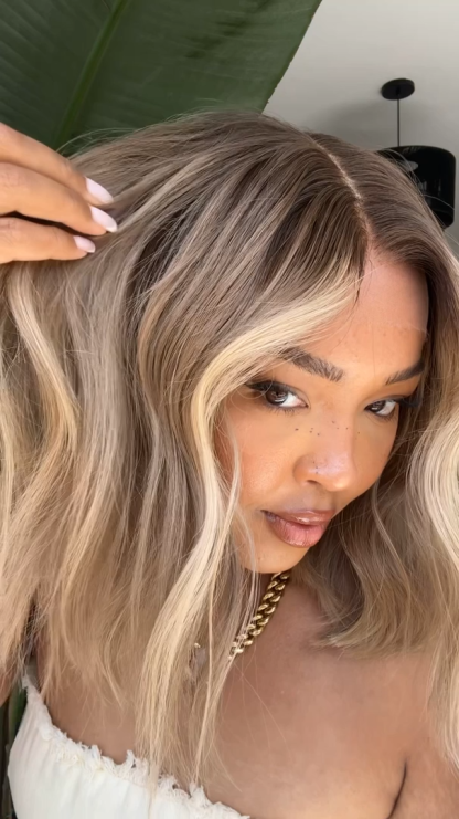 Chic Wavy Ash Blonde Highlighted Bob & Amethyst Pendant Cuban Chain Necklace for a Stylish Euro-American Look”