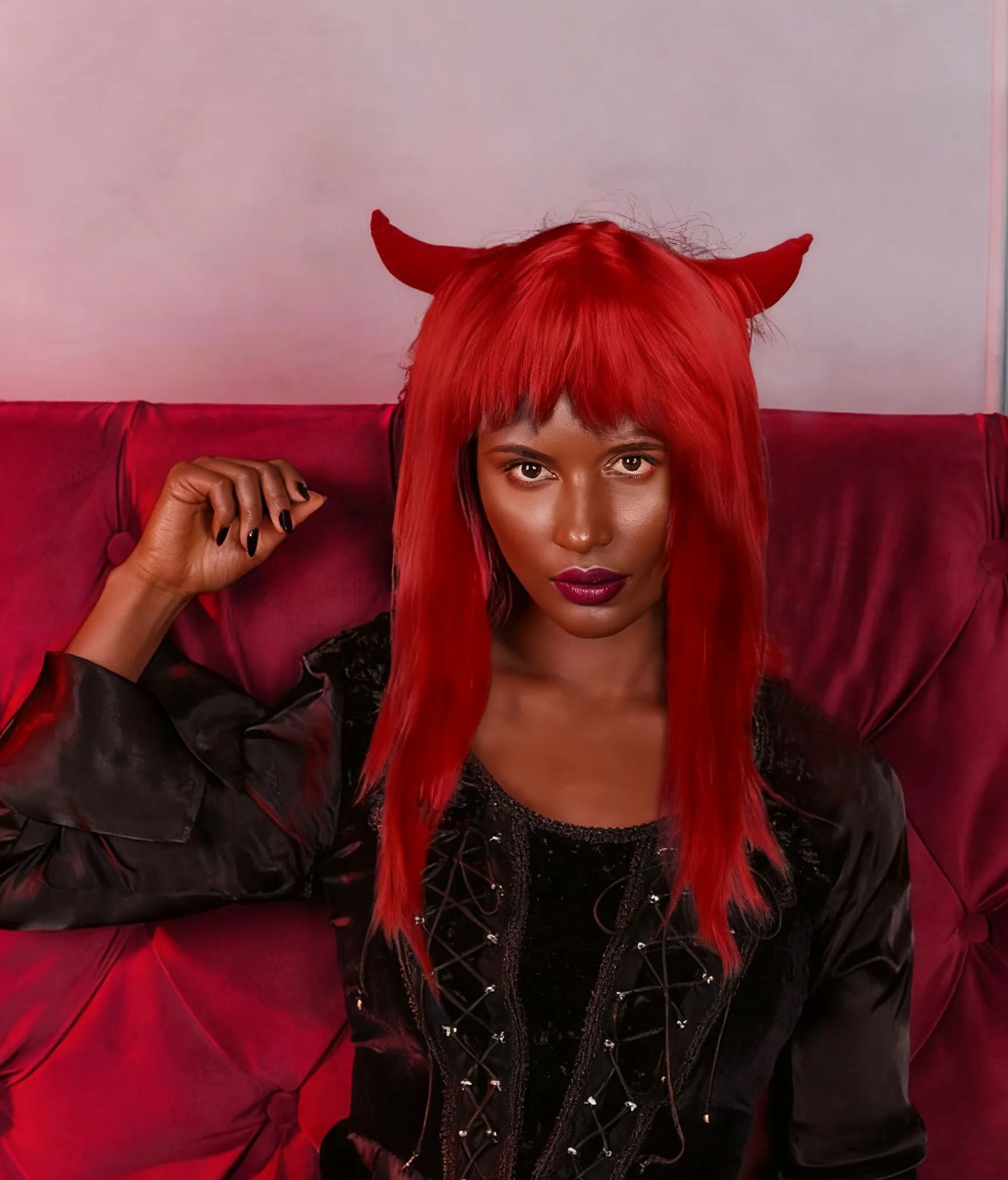 Devil Horn Red Black Wavy Wig for Halloween/Cosplay