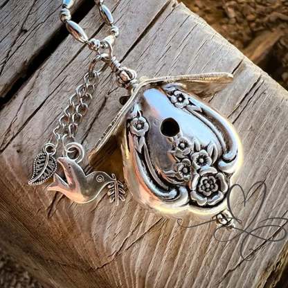 🔥⏰✨The 1951 Magnolia Birdhouse Necklace