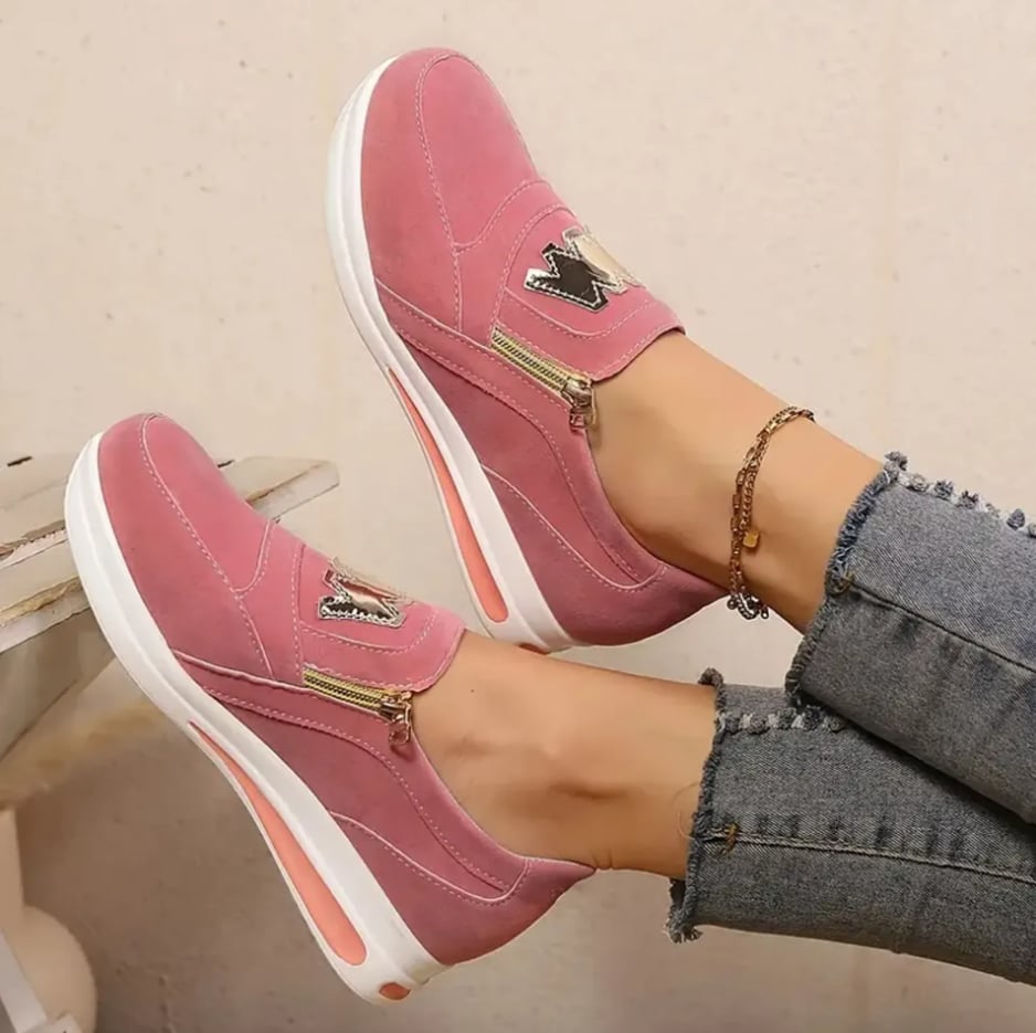 🔥49% OFF🔥Women’s Comfort Zip Slip-On Sneakers – Lightweight, Breathable & Easy Walk Design