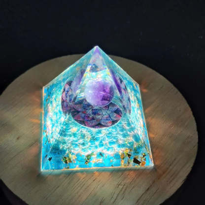 SageChoice  Natural Crystal Pyramids Orgone Chakra Meditation