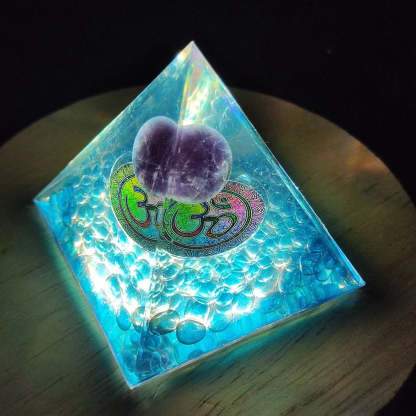 SageChoice  Natural Crystal Pyramids Orgone Chakra Meditation