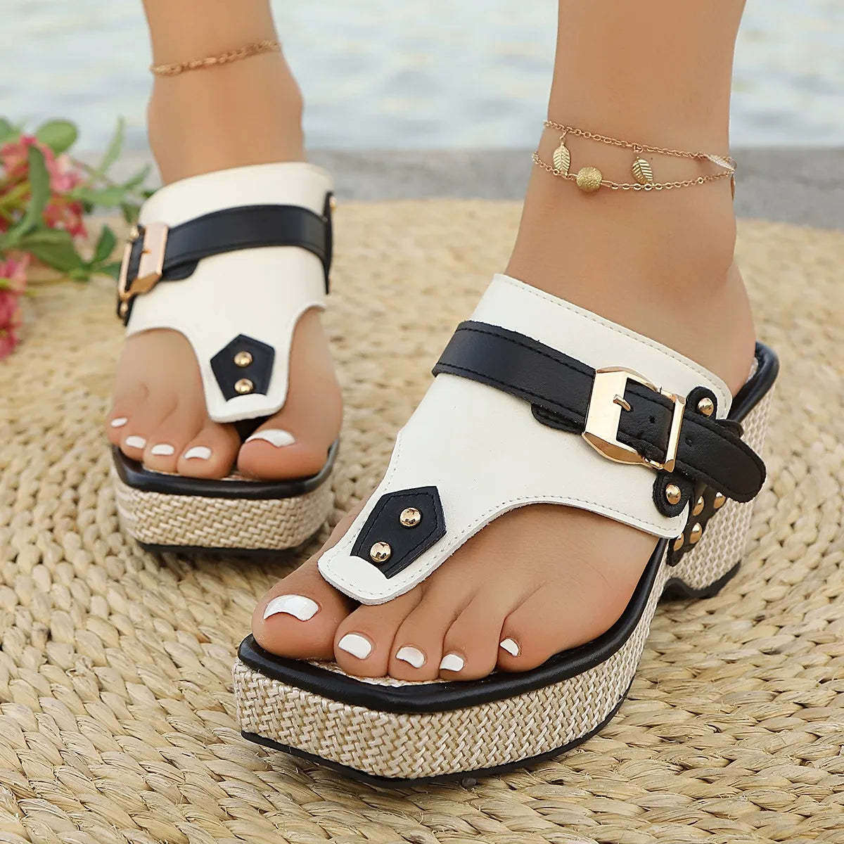 Riva Thong Sandal