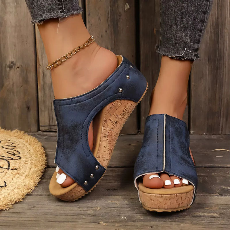 Sofia Amoretti Slide Sandals with Cut-Out Design