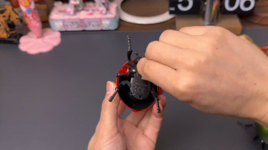Wind up mechanism demonstration