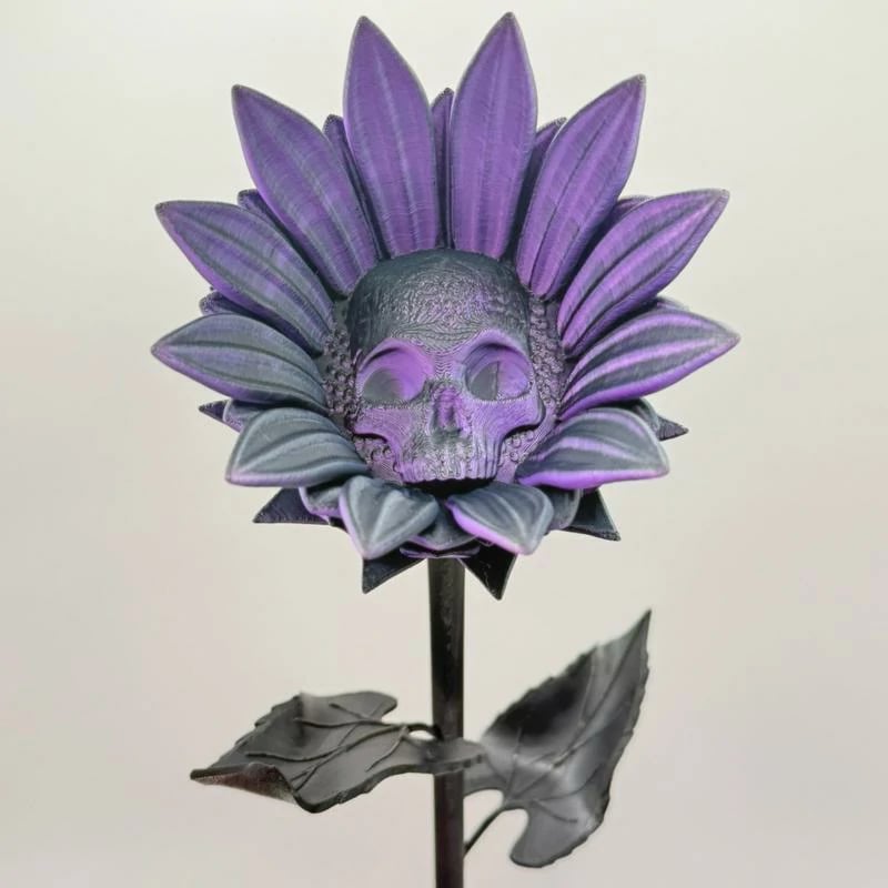 💀Forbidden Sunflower🌻 – Gothic Skull Bloom Decor