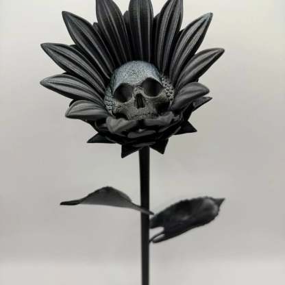 💀Forbidden Sunflower🌻 – Gothic Skull Bloom Decor