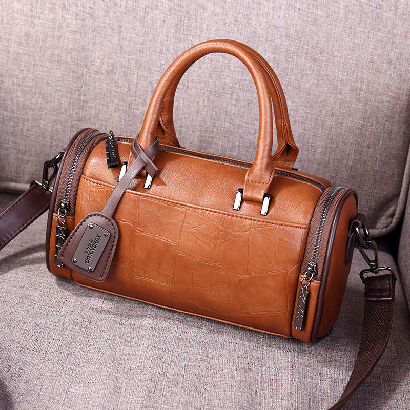 VN-20Color-Block Vintage Motorcycle Style Barrel Bag | Versatile Design for Handheld, Shoulder, or Crossbody Wear