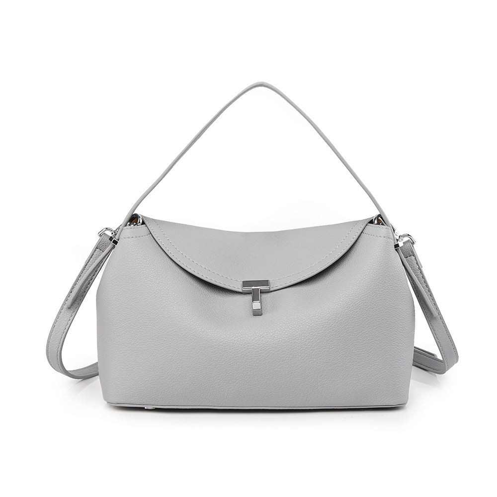 VN-B03Large-capacity crossbody commuter bag