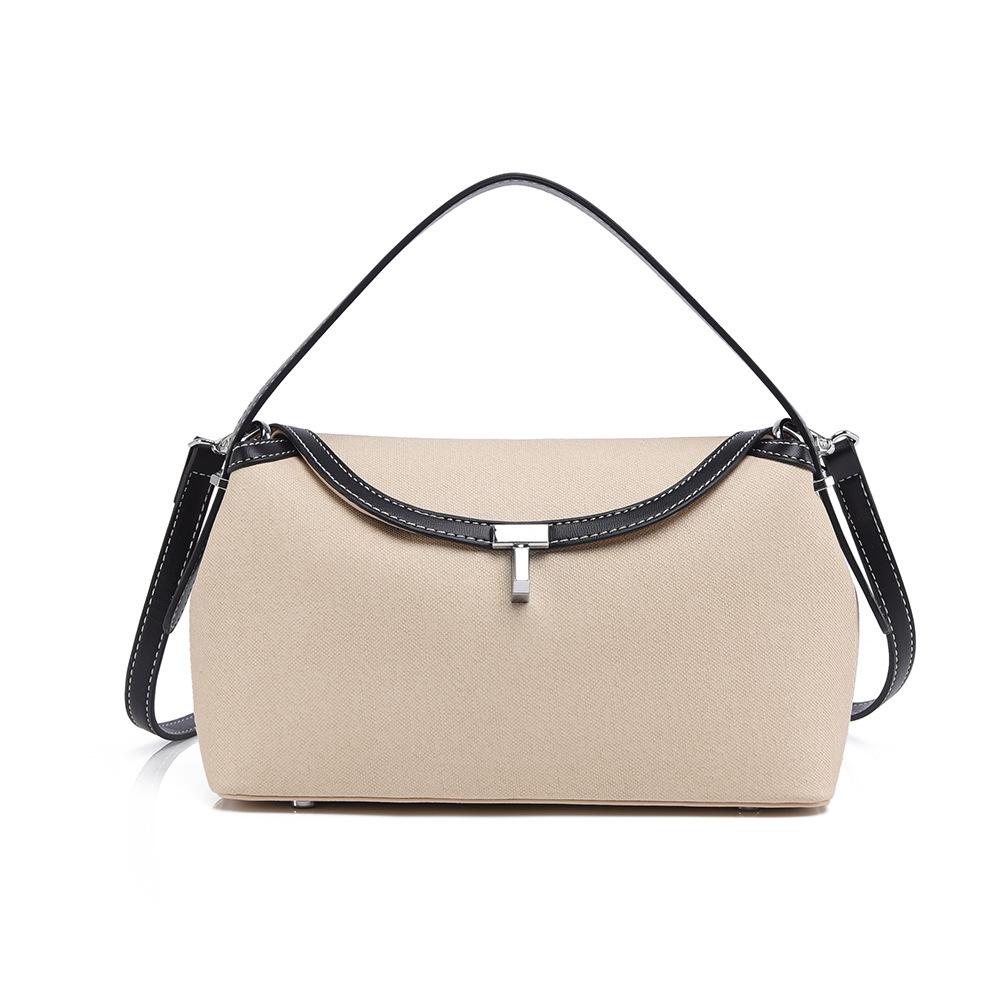 VN-B03Large-capacity crossbody commuter bag