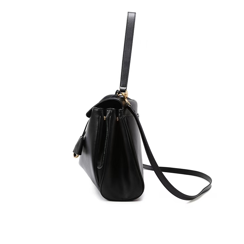 VN-B05Fashionable commuter shoulder bag