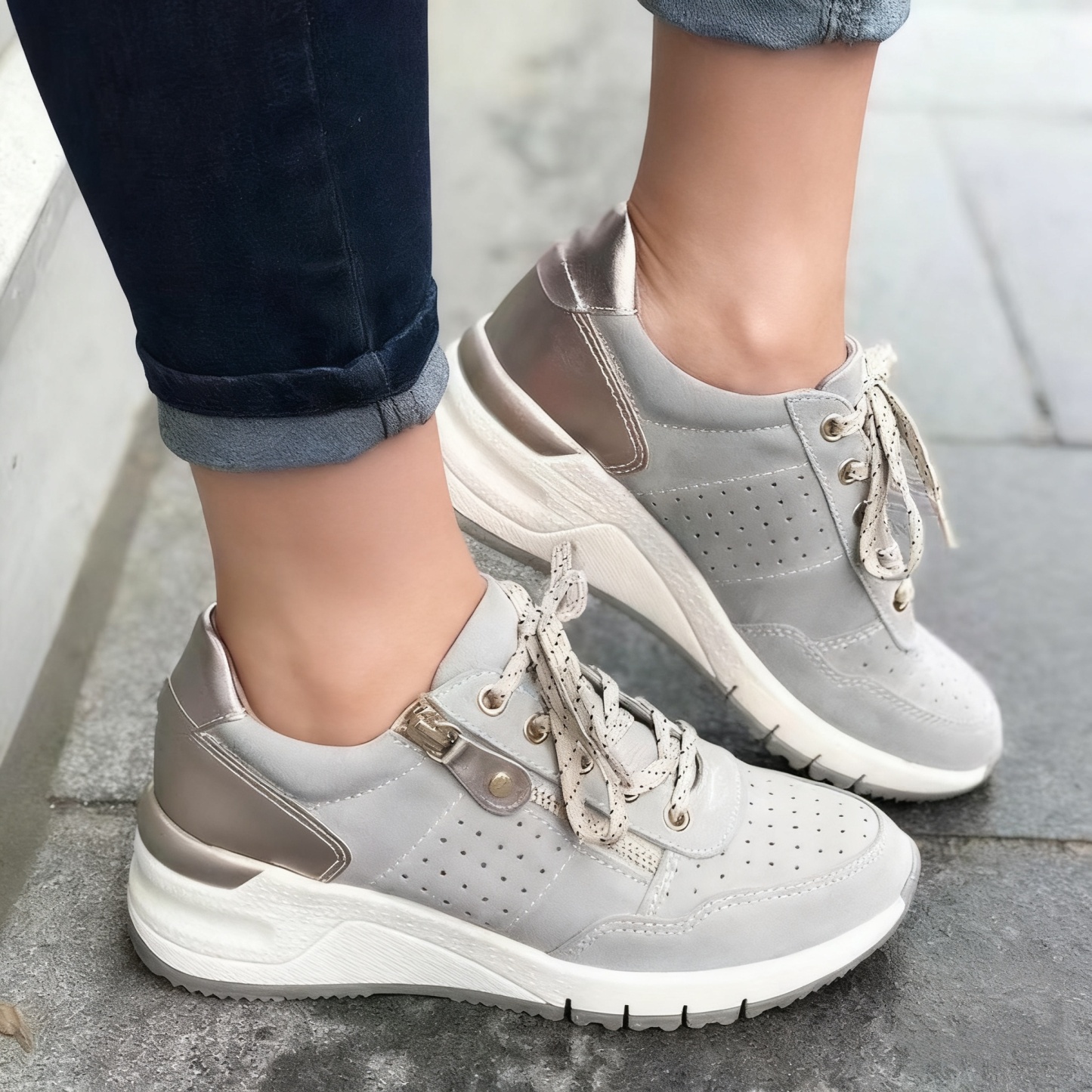 🔥Dnes za polovičnú cenu - Nenechajte si to ujsť ⏰ Ergonomicky navrhnutá ortopedická obuv - dizajn s podporou klenby 👞 Ľahko sa zbavte bolesti chodidiel