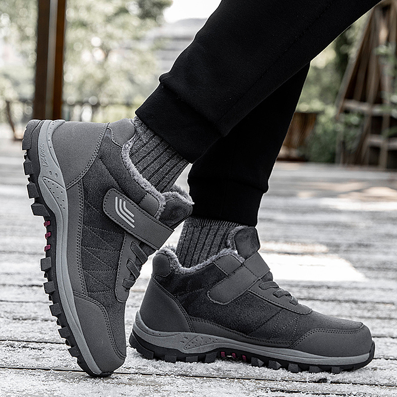 Pánska a dámska obuv