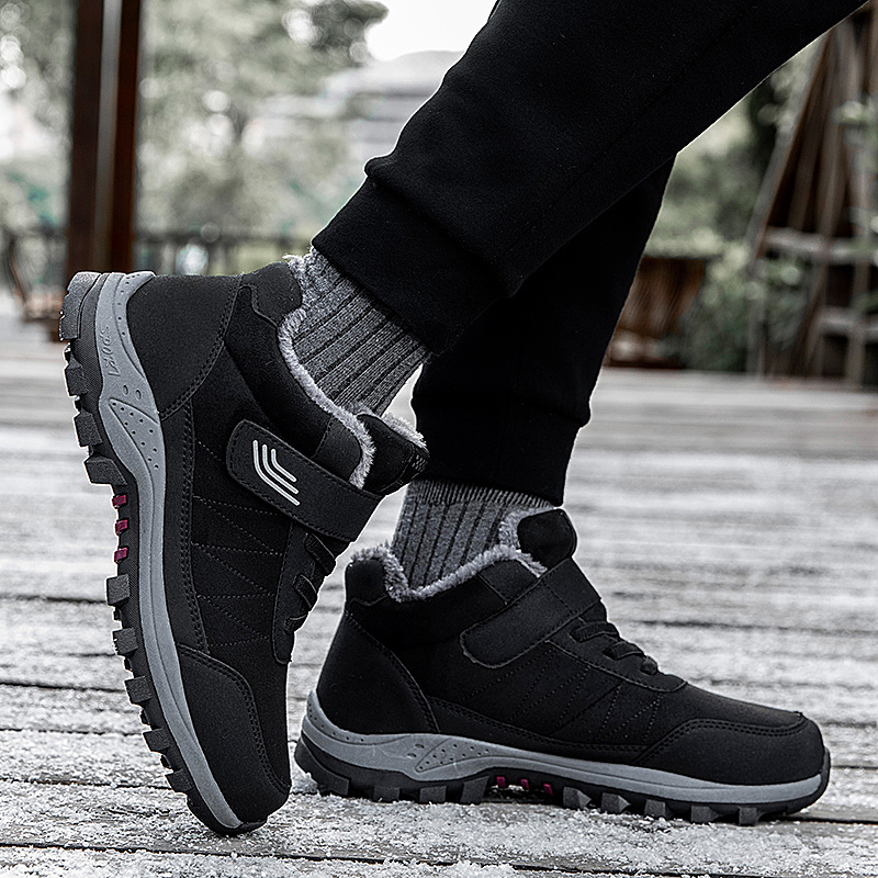 Pánska a dámska obuv