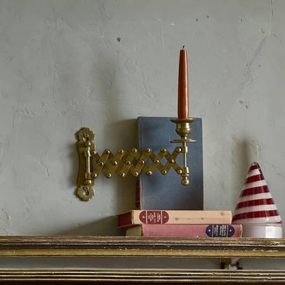 180° Rotatable Extending Wall-Mounted Candle Holder