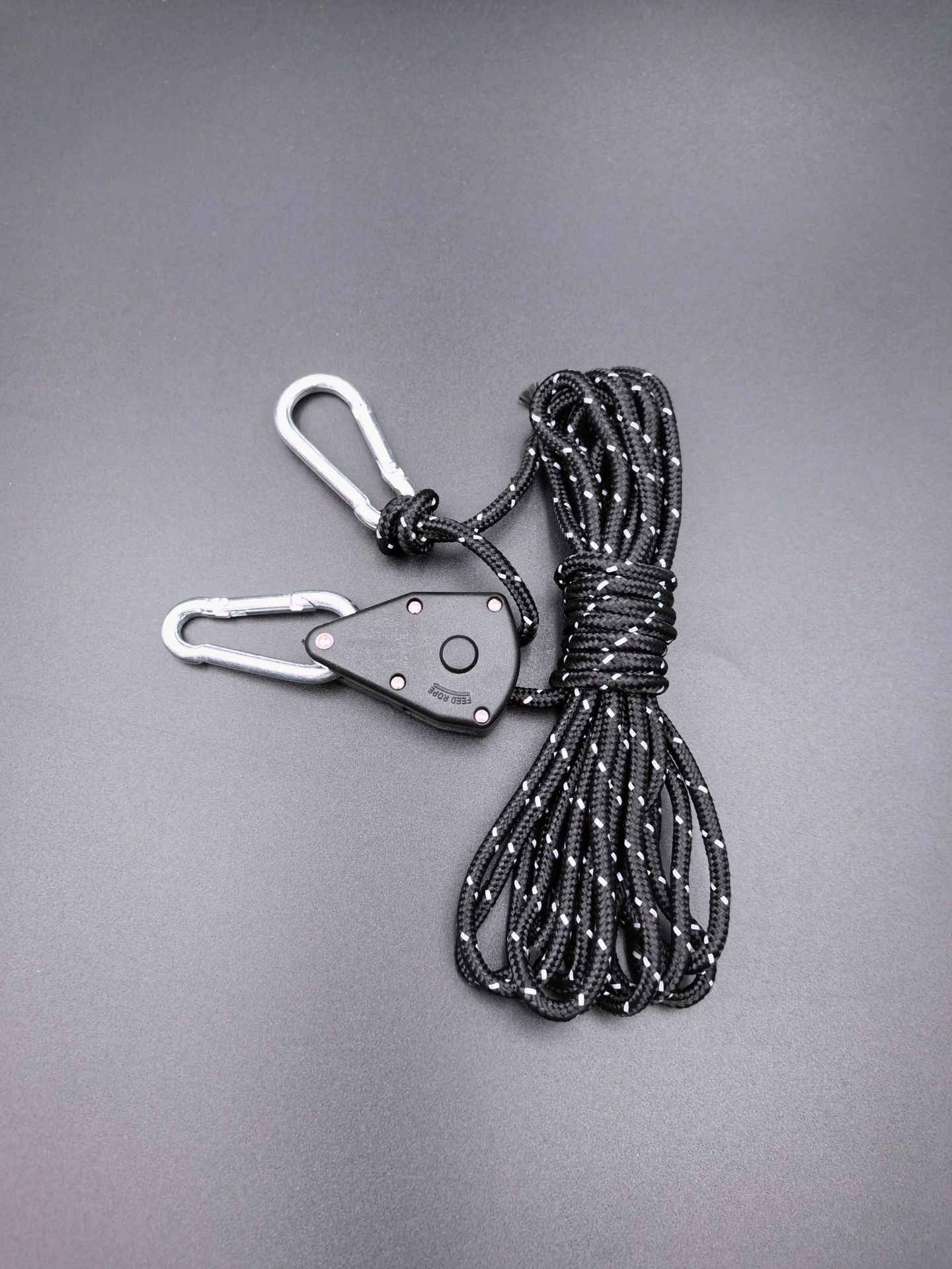 Iron Buckle Hook Pulley Rope Tensioner close-up view