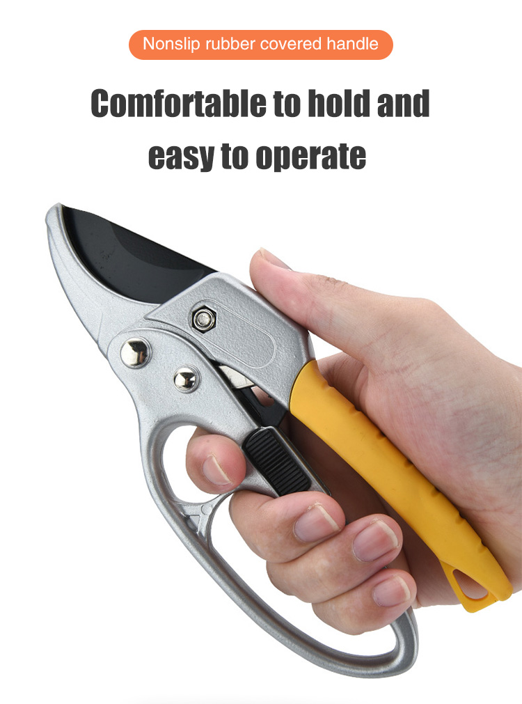 Close-up of TH power-saving shears mechanism