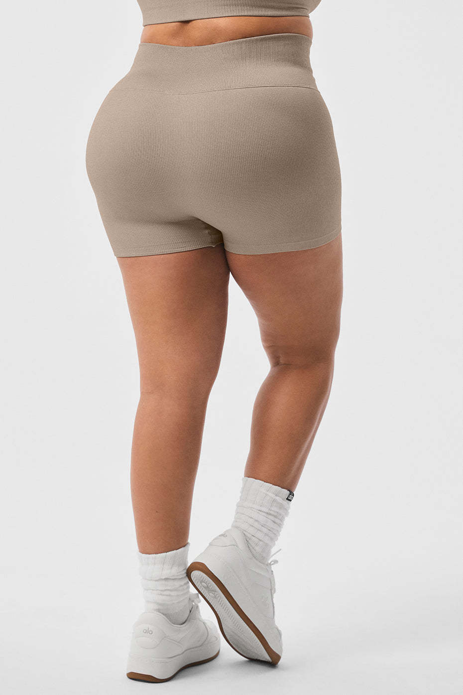 3" High-Waist Airlift Short