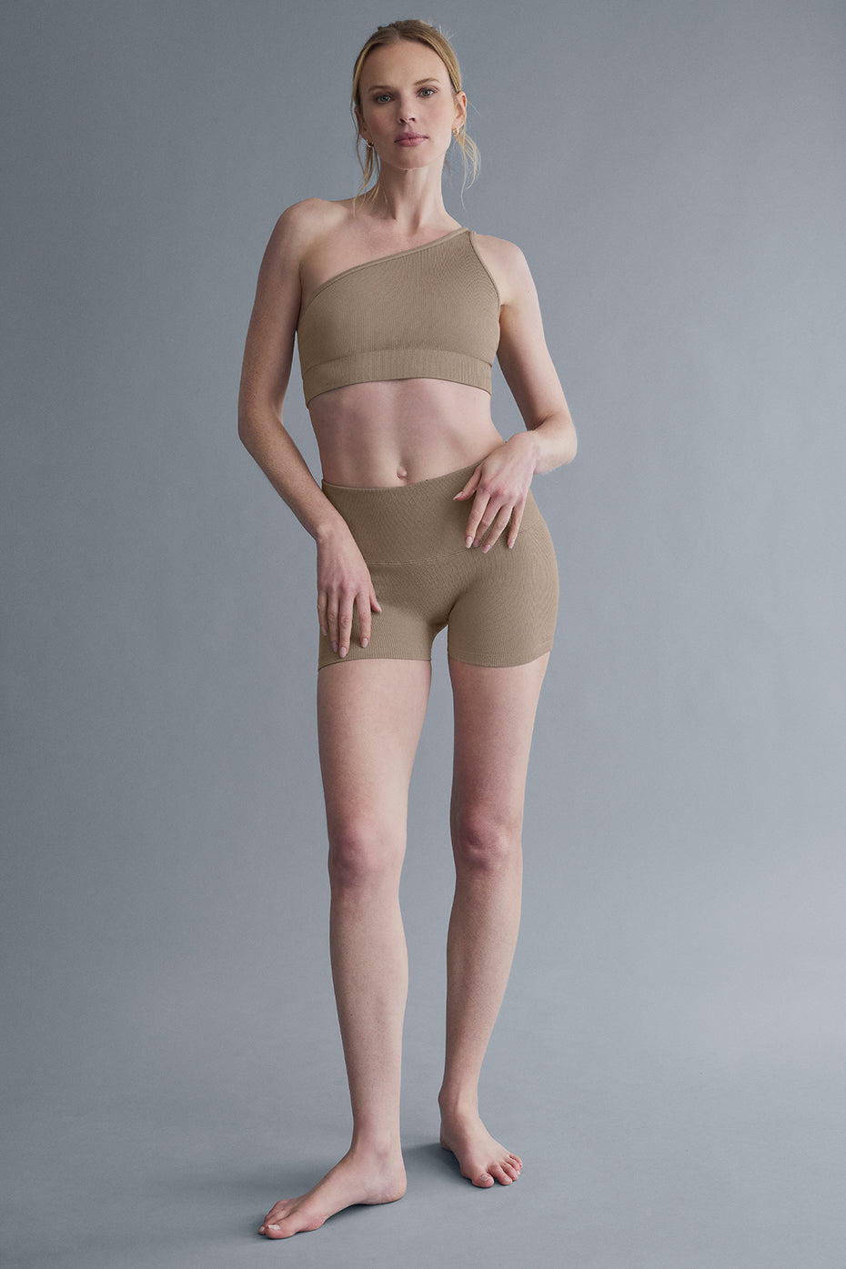 3" High-Waist Airlift Short