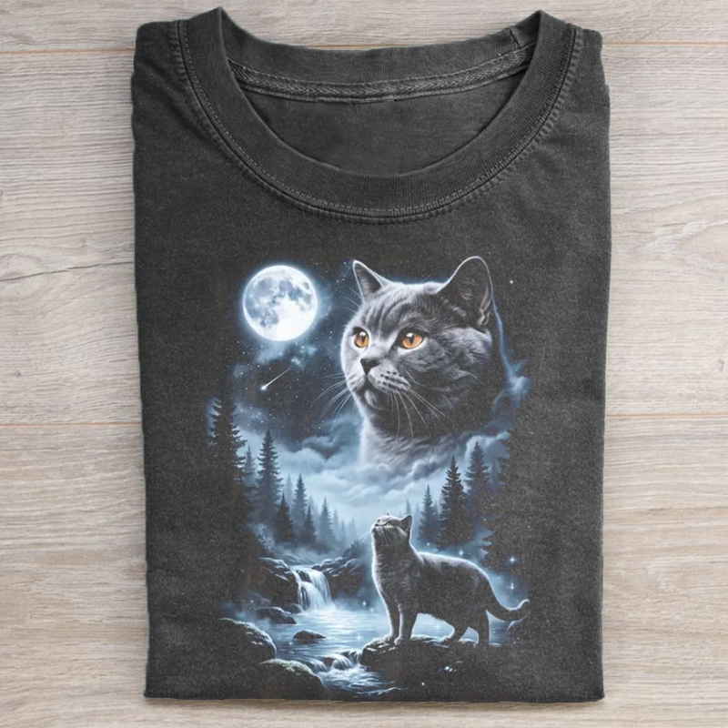 British Shorthair Cat Howling to the Moon T-shirt