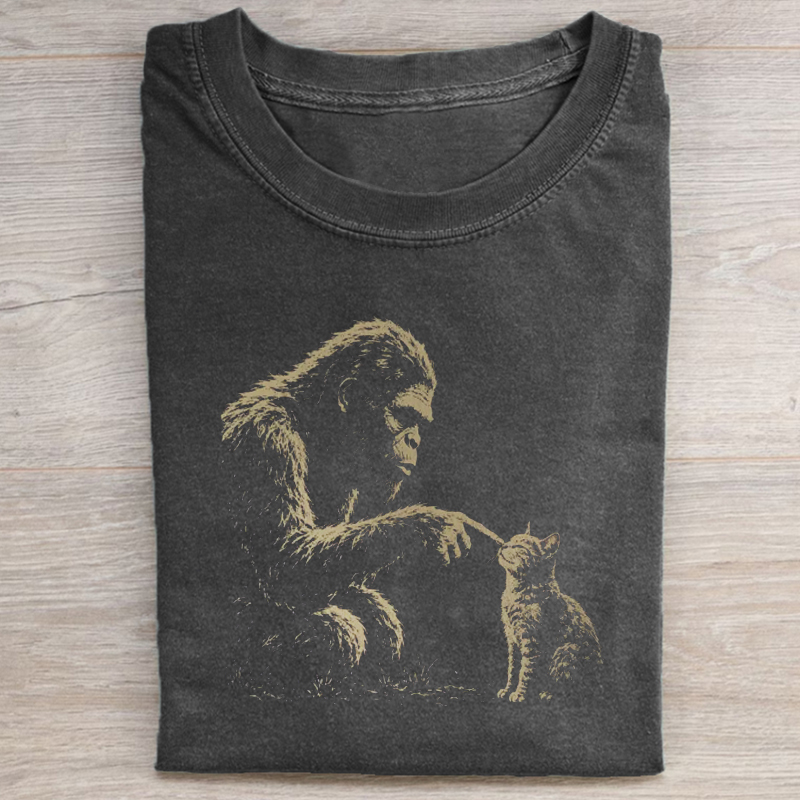 Bigfoot Booping Cat T-shirt
