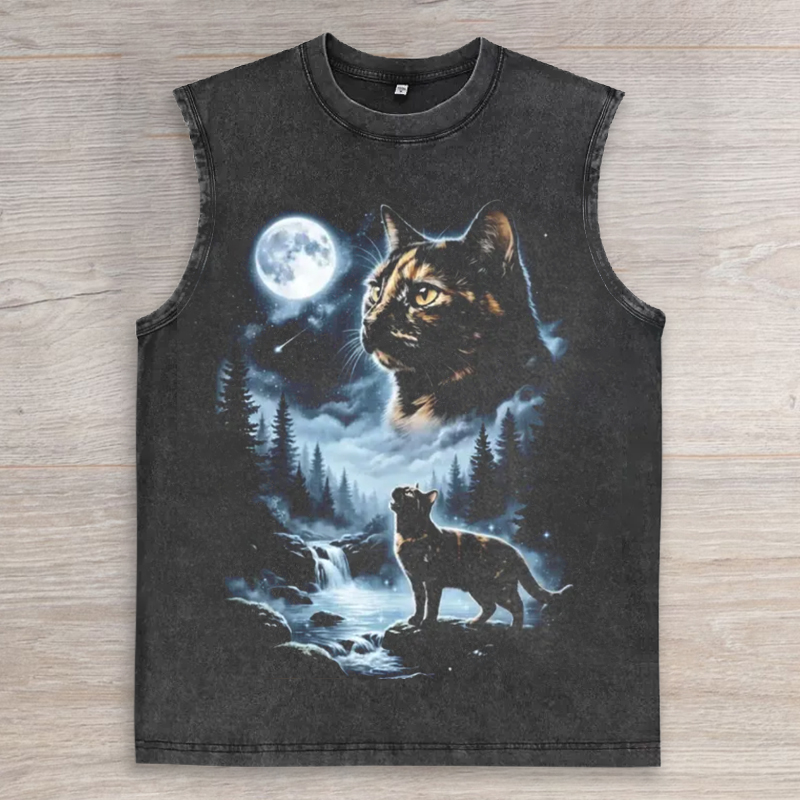Tortoiseshell Cat Howling to the Moon Tank