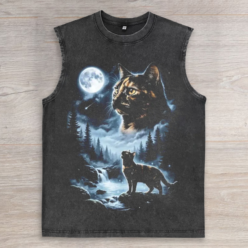 Tortoiseshell Cat Howling to the Moon Tank
