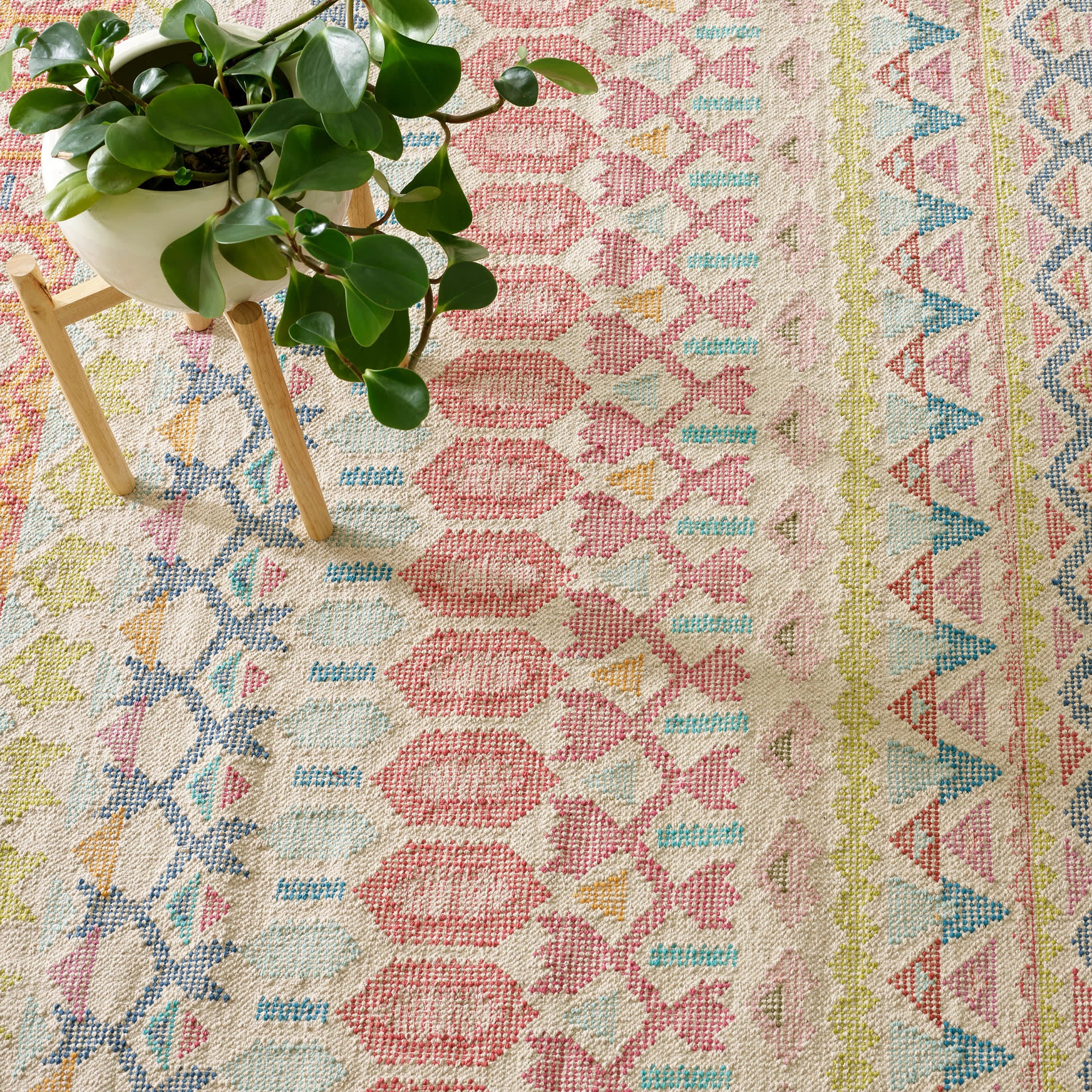 Stony Brook Hand Loom Knotted Cotton Rug | Multi
