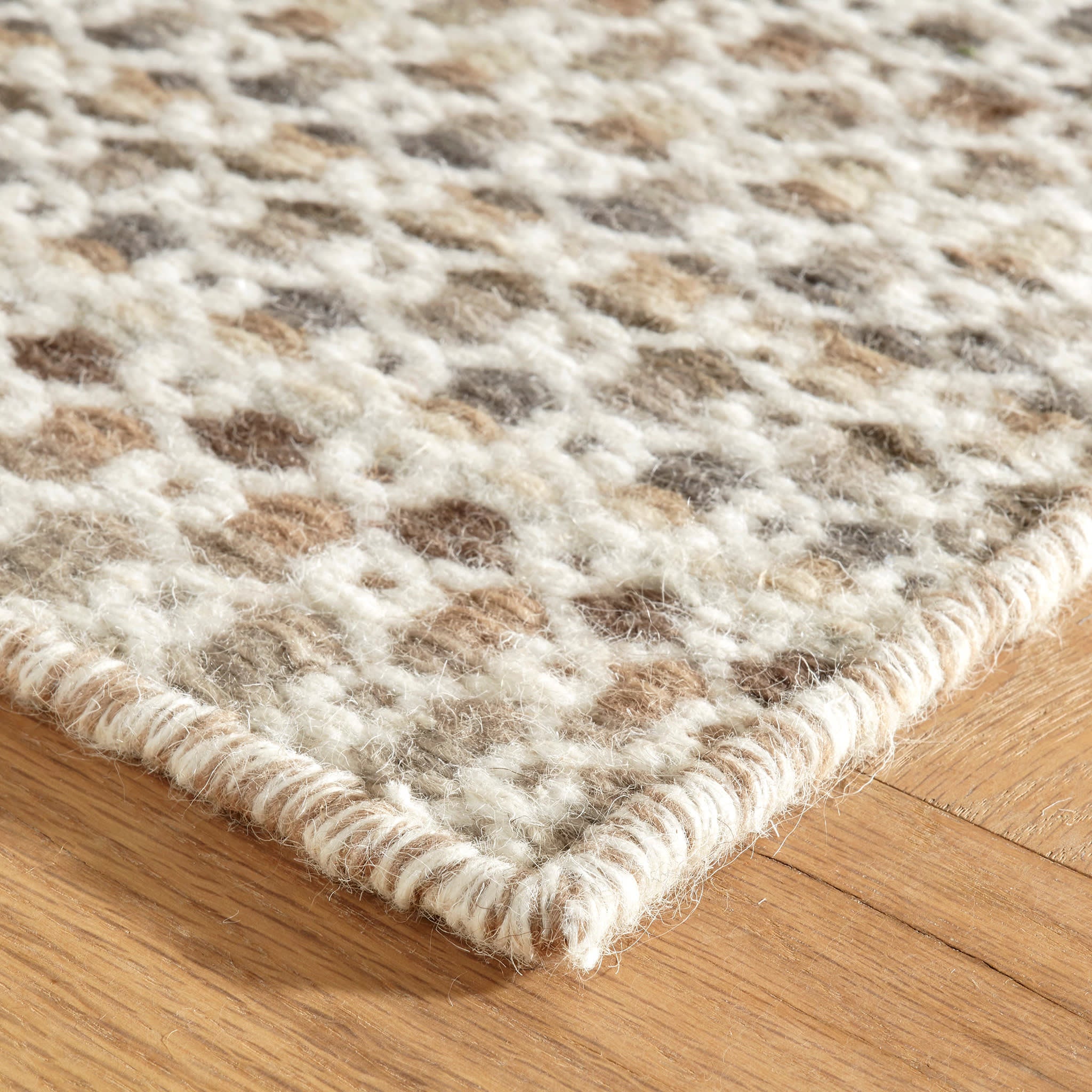 Poppy Handwoven Wool Rug | Natural