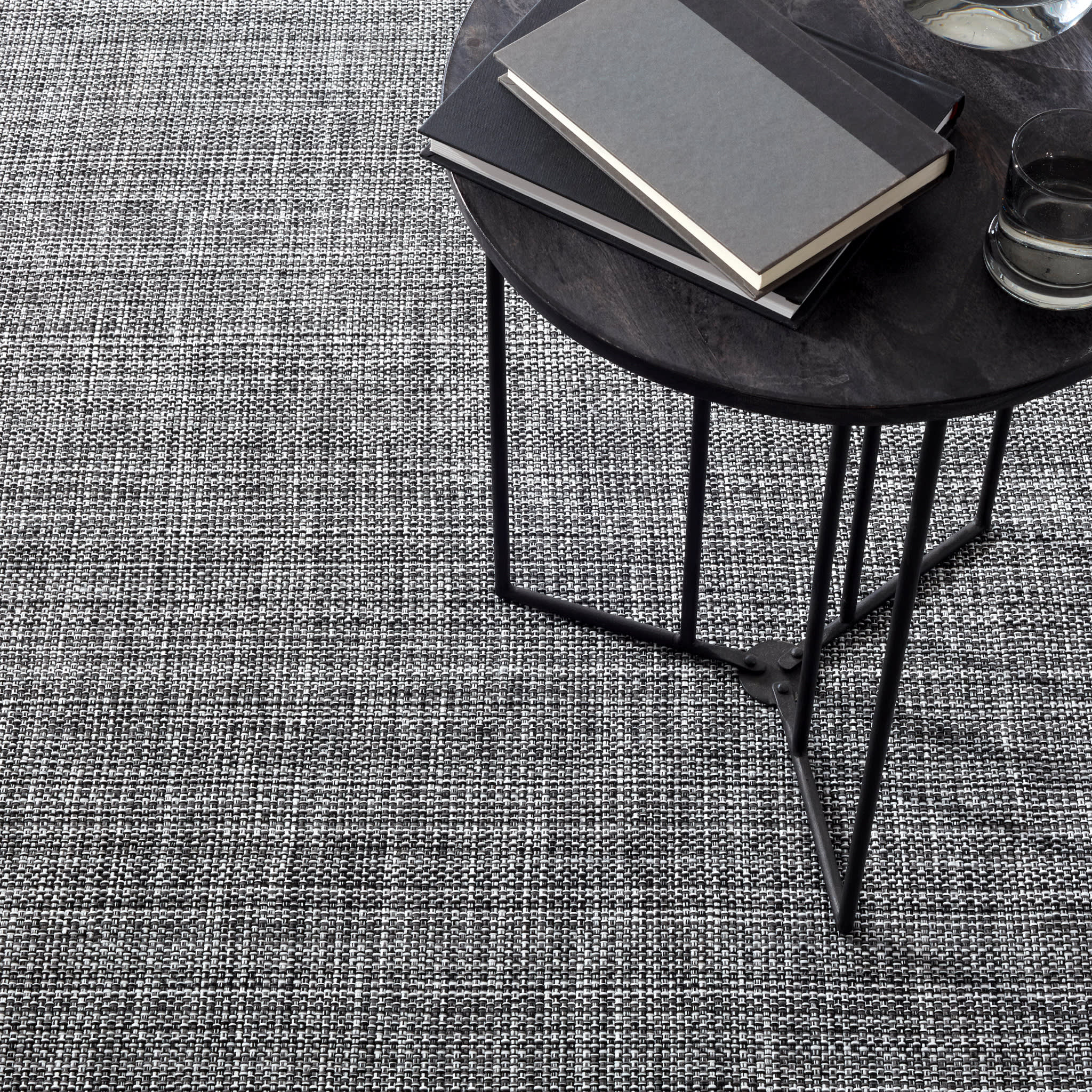 Fusion Handwoven Indoor/Outdoor Rug | Black