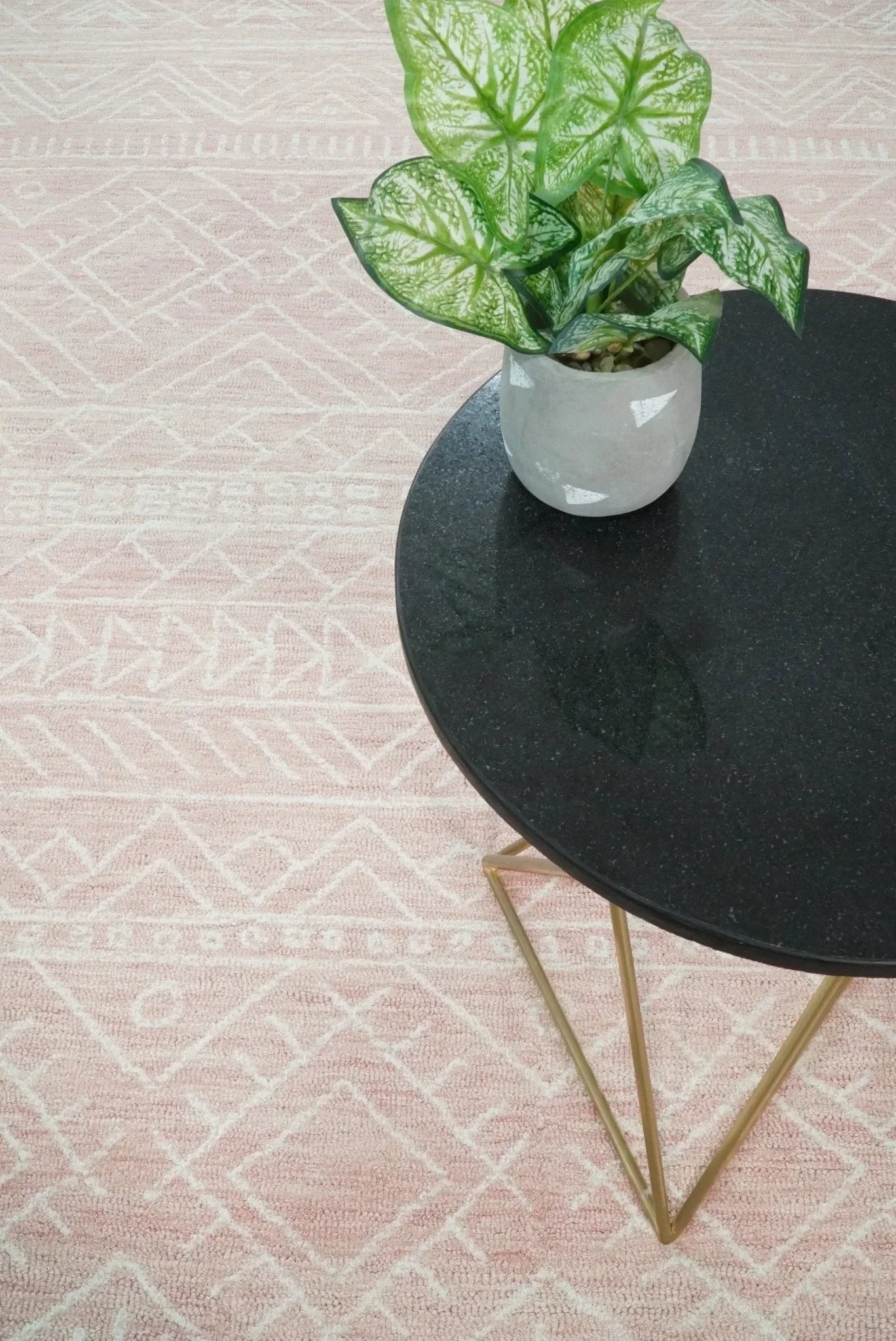 5x8 and 8x10 Hand Made Woolen Modern Pink Area Rug | AZT001 - The Mayfair Hall