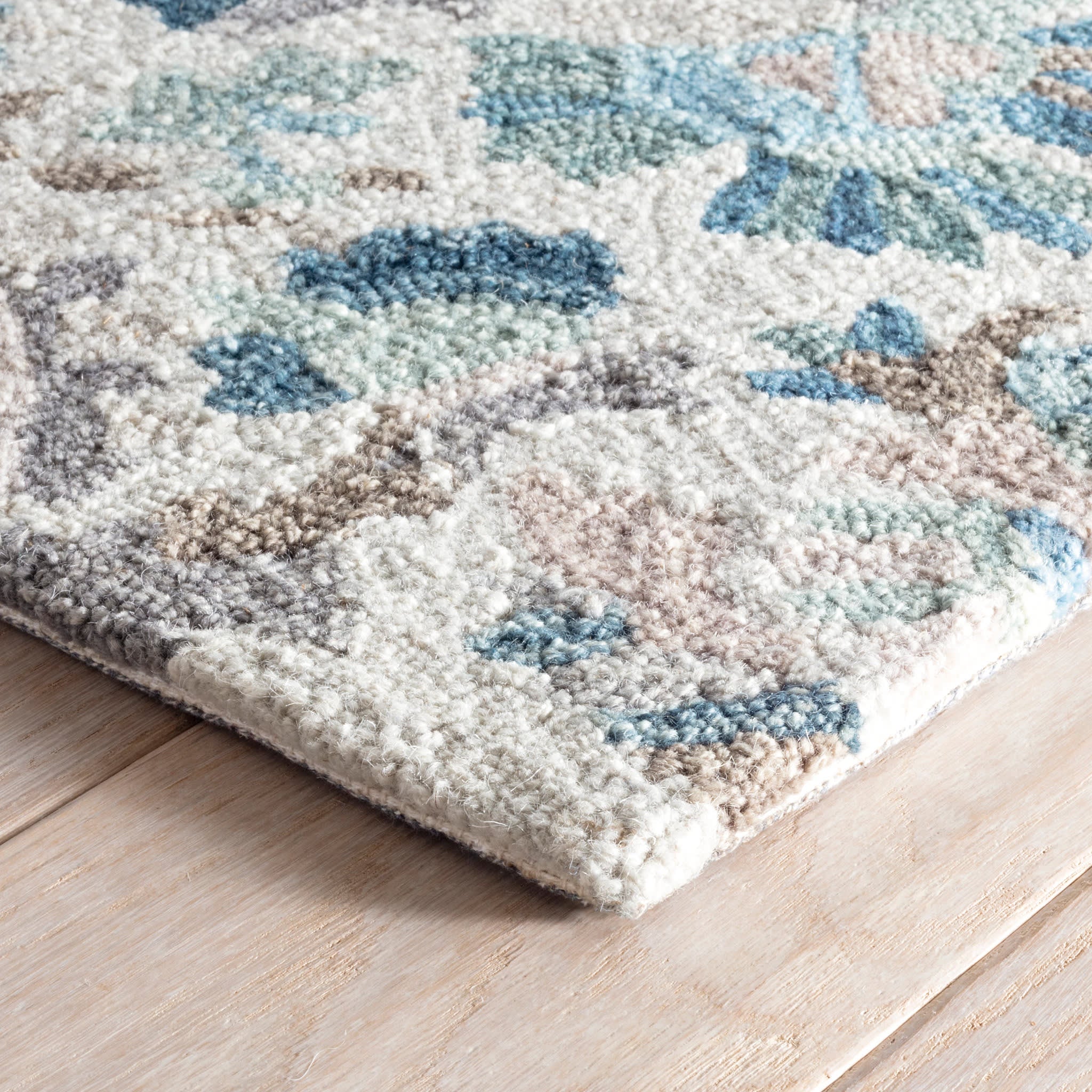 Ines Hand Micro Hooked Wool Rug | Blue