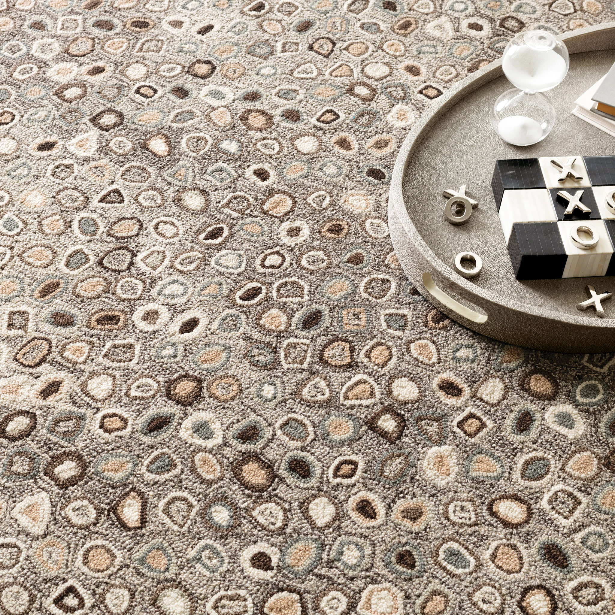 Cat's Paw Hand Micro Hooked Wool Rug | Grey