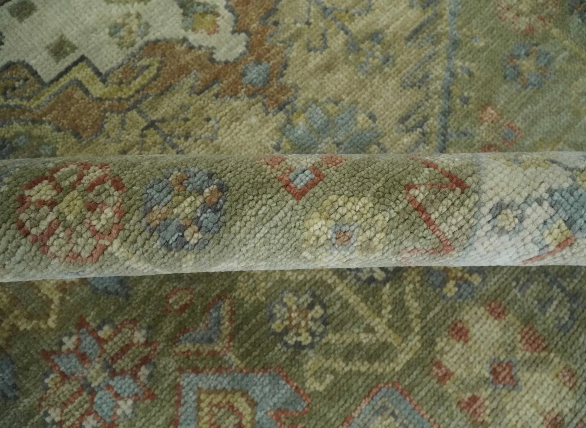 8x10 Hand Knotted Olive and Ivory Traditional Vintage Heriz Serapi Antique Wool Rug | TRDCP1076S - The Mayfair Hall