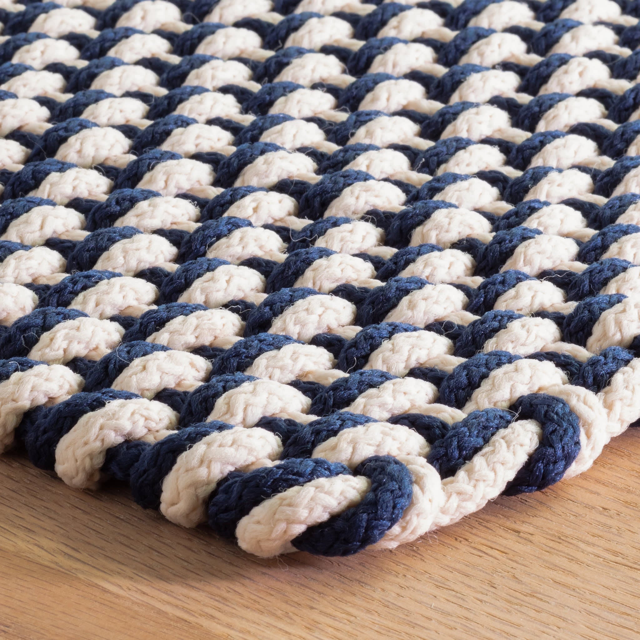 Two-Tone Rope Handwoven Indoor/Outdoor Rug | Navy/Ivory