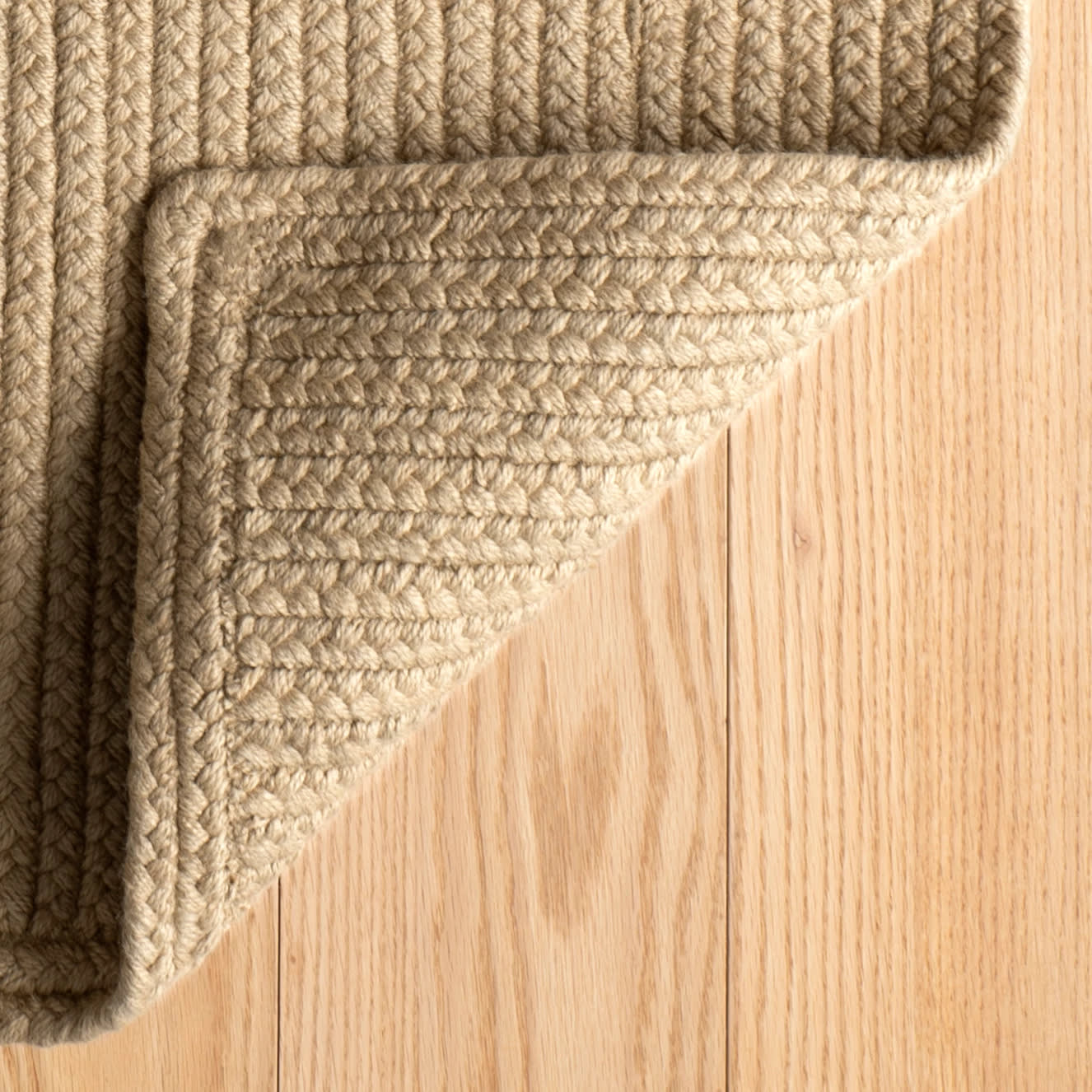 Rio Braided Handwoven Indoor/Outdoor Rug | Neutral