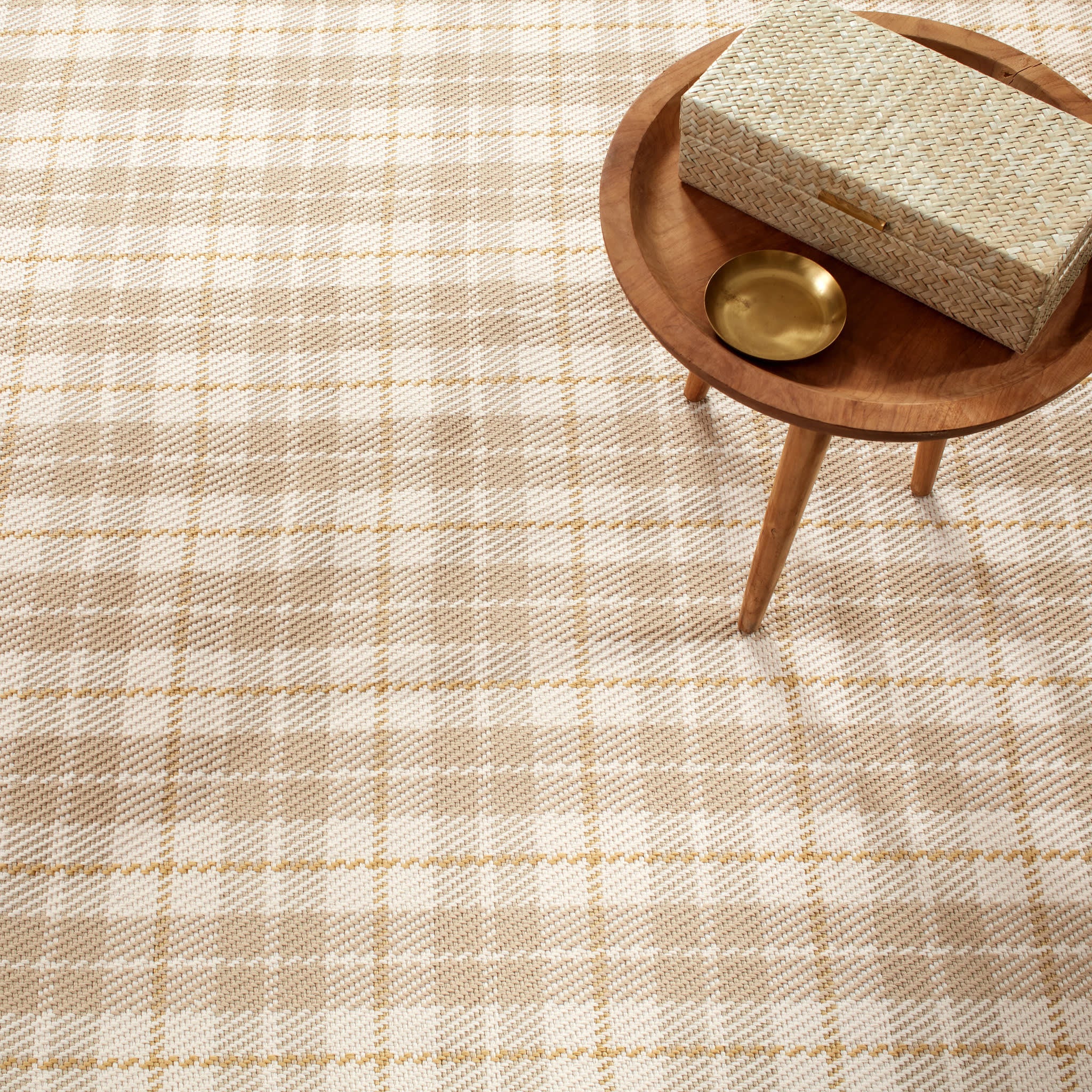 Lakeville Plaid Handwoven Indoor/Outdoor Rug | Khaki